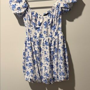 Pretty little thing White Puff Sleeve Mini Dress with Blue Floral Print